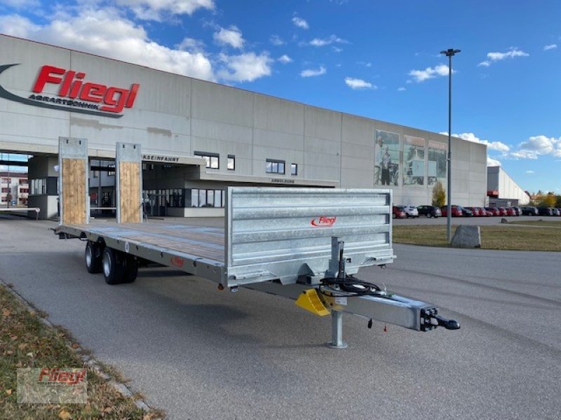 Tieflader des Typs Fliegl TPA 200, Neumaschine in Mühldorf (Bild 10)