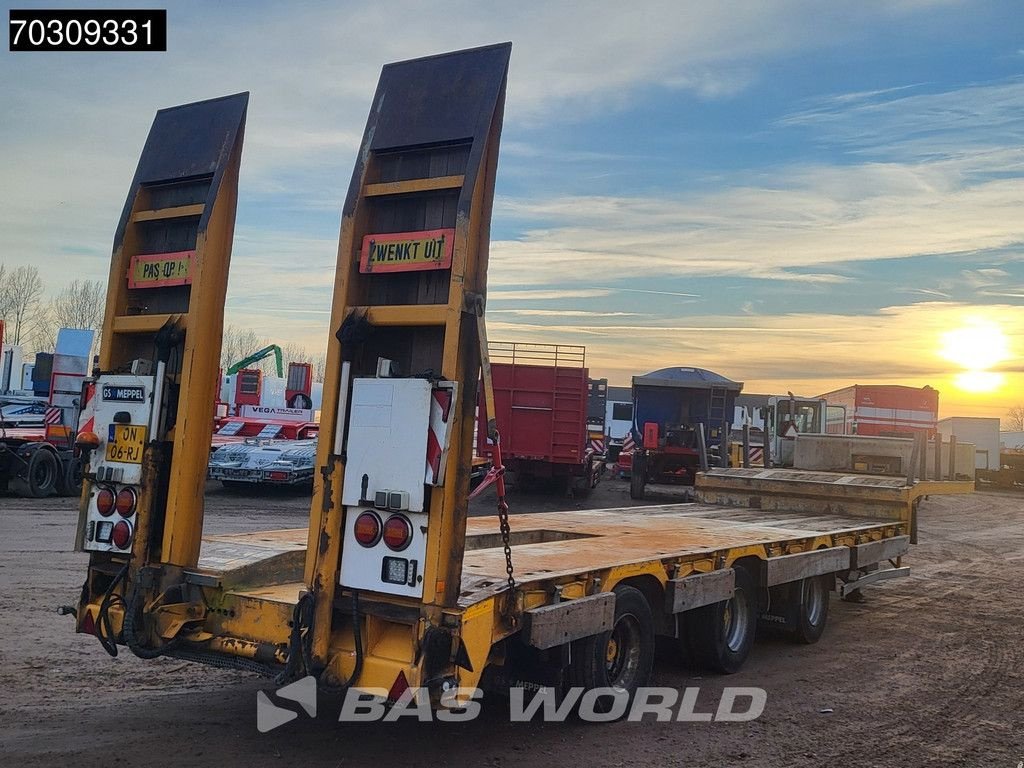 Tieflader типа GS Remote Control 2xSteeringAxle, Gebrauchtmaschine в Veghel (Фотография 7)