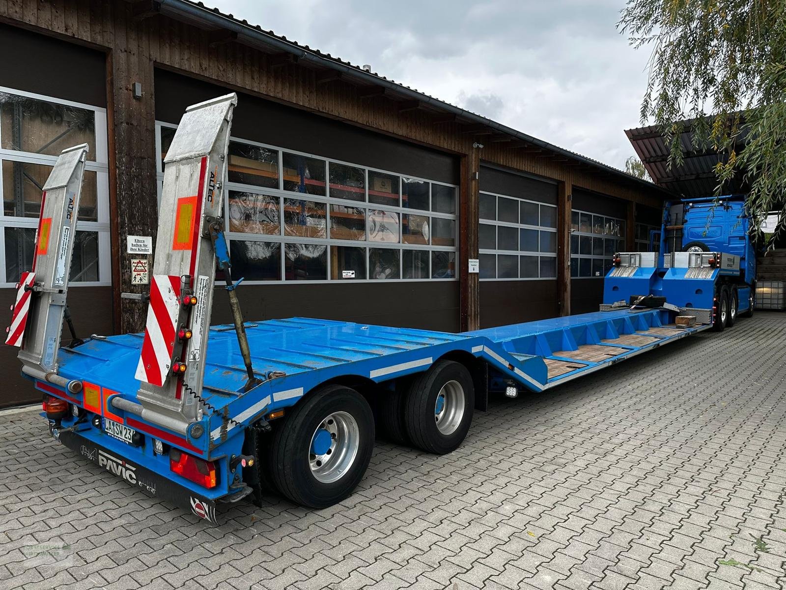 Tieflader tip HRD STLT2Z, Gebrauchtmaschine in Gerzen (Poză 5)