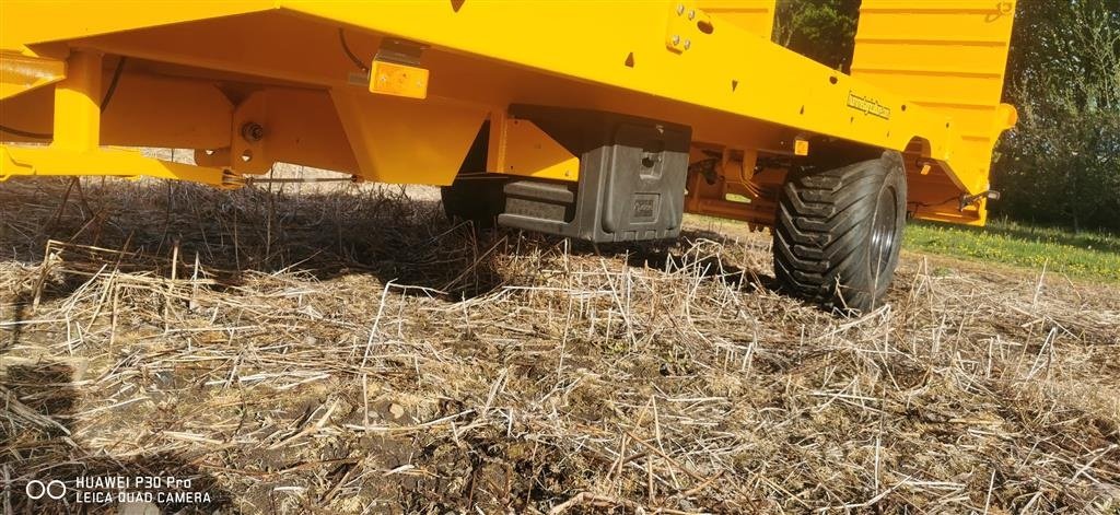 Tieflader типа Hummel HM4x6LWD Brede hydraulisk ramper, Gebrauchtmaschine в Mariager (Фотография 3)