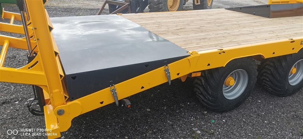Tieflader des Typs Hummel HM5x12LWD --Meget udstyr som standart--, Gebrauchtmaschine in Mariager (Bild 2)