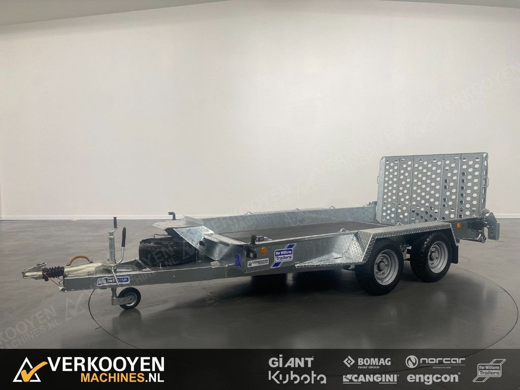 Tieflader des Typs Ifor Williams GH126 BT, Neumaschine in Vessem (Bild 1)