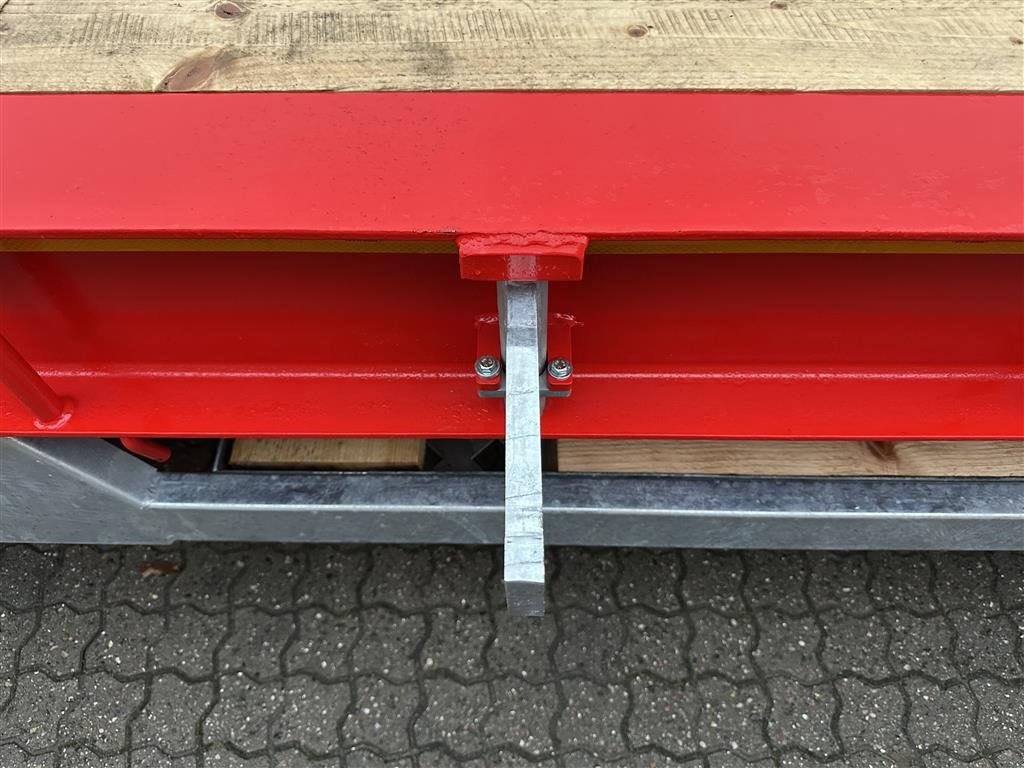 Tieflader des Typs JPM 33TLL Med forbredninger, Gebrauchtmaschine in Gjerlev J. (Bild 16)