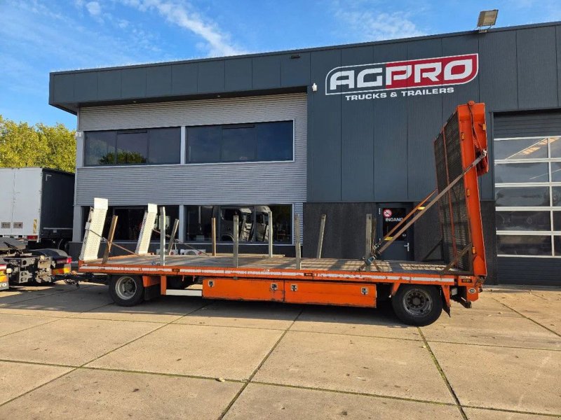 Tieflader des Typs Jumbo 2 as laadklep dubbelzijdig, Gebrauchtmaschine in Emmeloord (Bild 1)