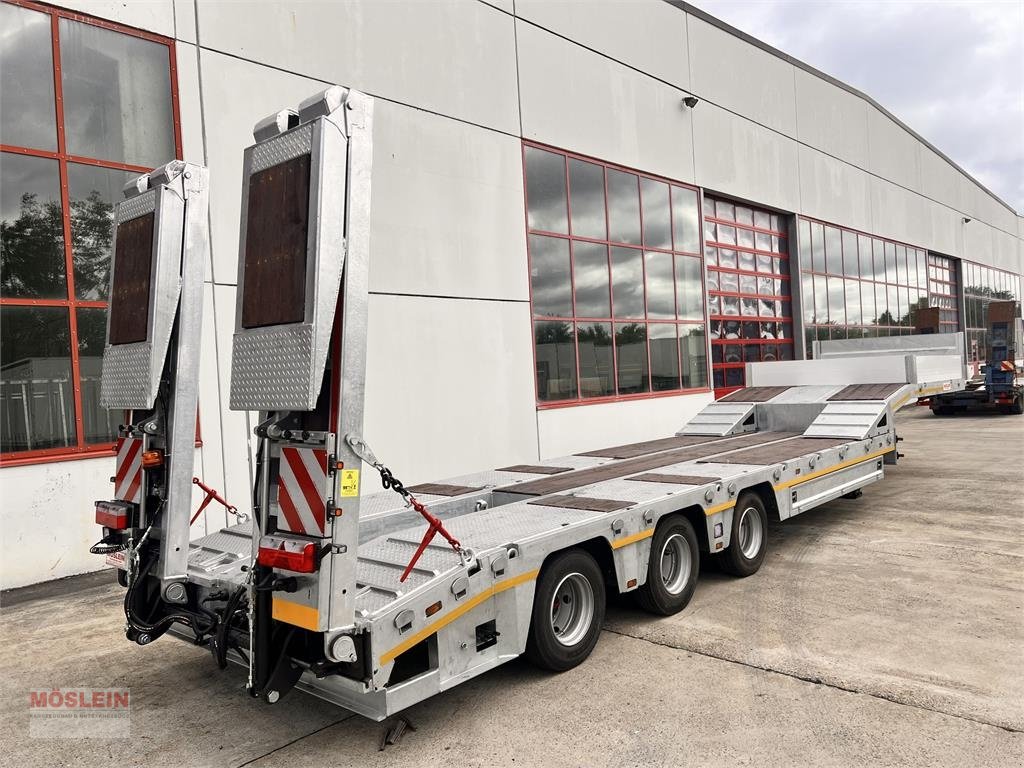 Tieflader of the type Möslein ST 3 3 Achs Satteltieflader neu, Gebrauchtmaschine in Schwebheim (Picture 8)