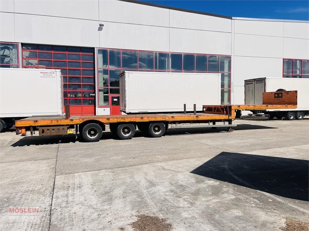 Tieflader Türe ait Möslein STO 3 Schwebheim 3 Achs Satteltieflader Plato 45, Gebrauchtmaschine içinde Schwebheim (resim 1)