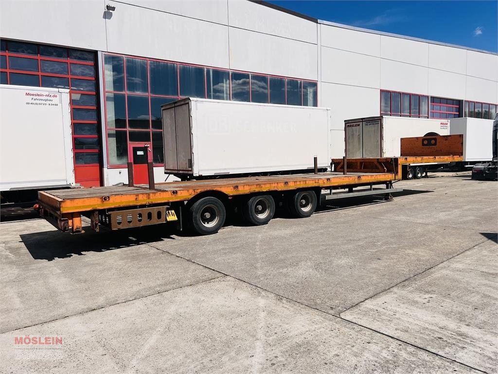 Tieflader of the type Möslein STO 3 Schwebheim 3 Achs Satteltieflader Plato 45, Gebrauchtmaschine in Schwebheim (Picture 2)