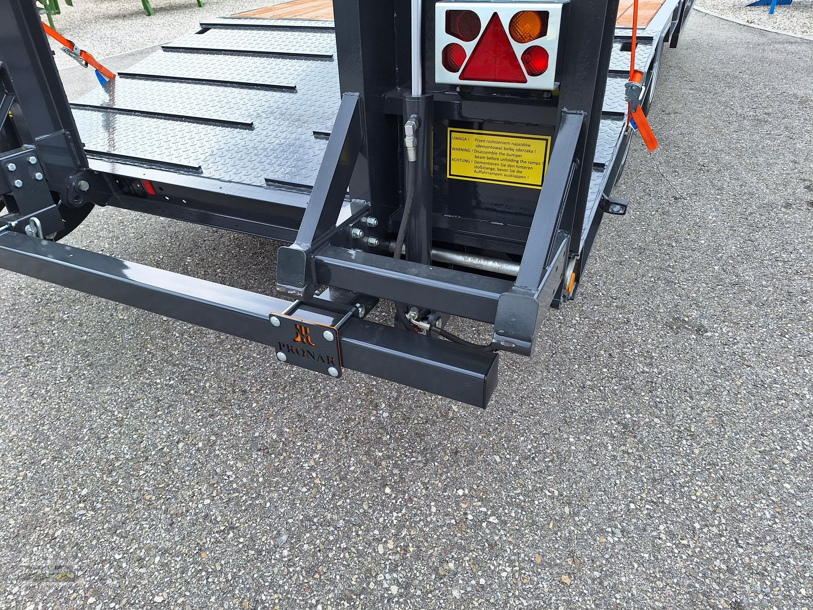 Tieflader des Typs PRONAR RC 2100/2, Neumaschine in Gampern (Bild 15)