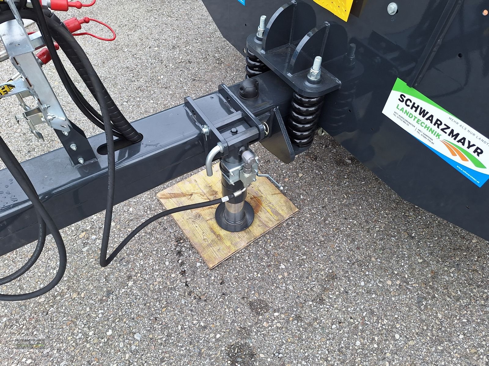 Tieflader des Typs PRONAR RC 2100/2, Neumaschine in Gampern (Bild 8)