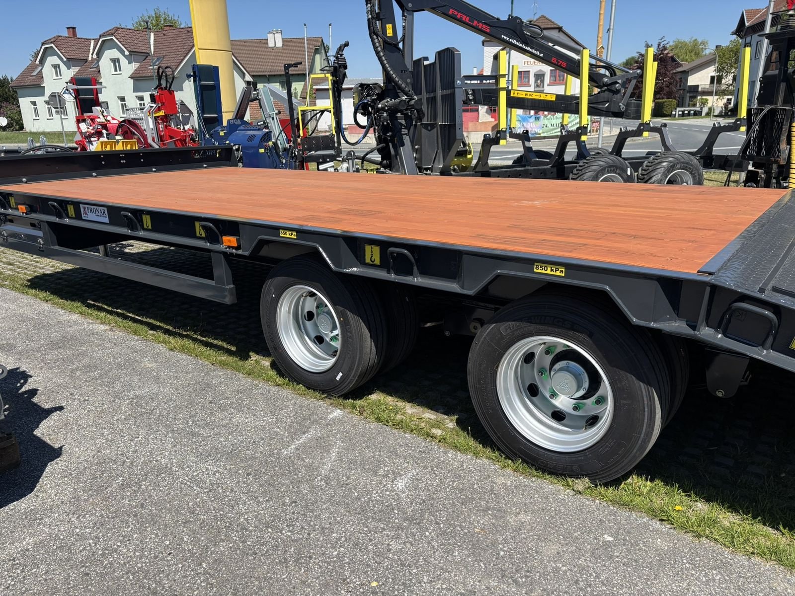 Tieflader des Typs PRONAR RC 2100 - 2, Neumaschine in Göpfritz (Bild 6)