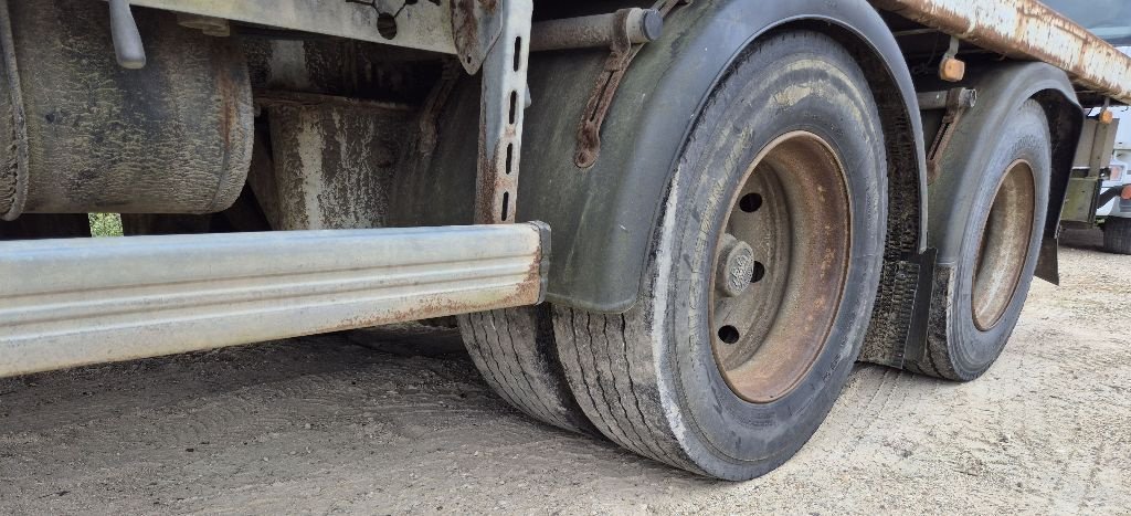 Tieflader des Typs Samro RT26, Gebrauchtmaschine in BAZAINVILLE (Bild 7)