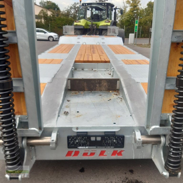 Tieflader des Typs Schwarzmüller LKW Anhänger, Neumaschine in Donnersdorf (Bild 3)