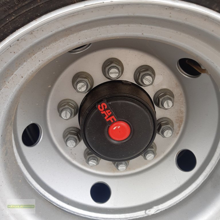 Tieflader des Typs Schwarzmüller LKW Anhänger, Neumaschine in Donnersdorf (Bild 10)