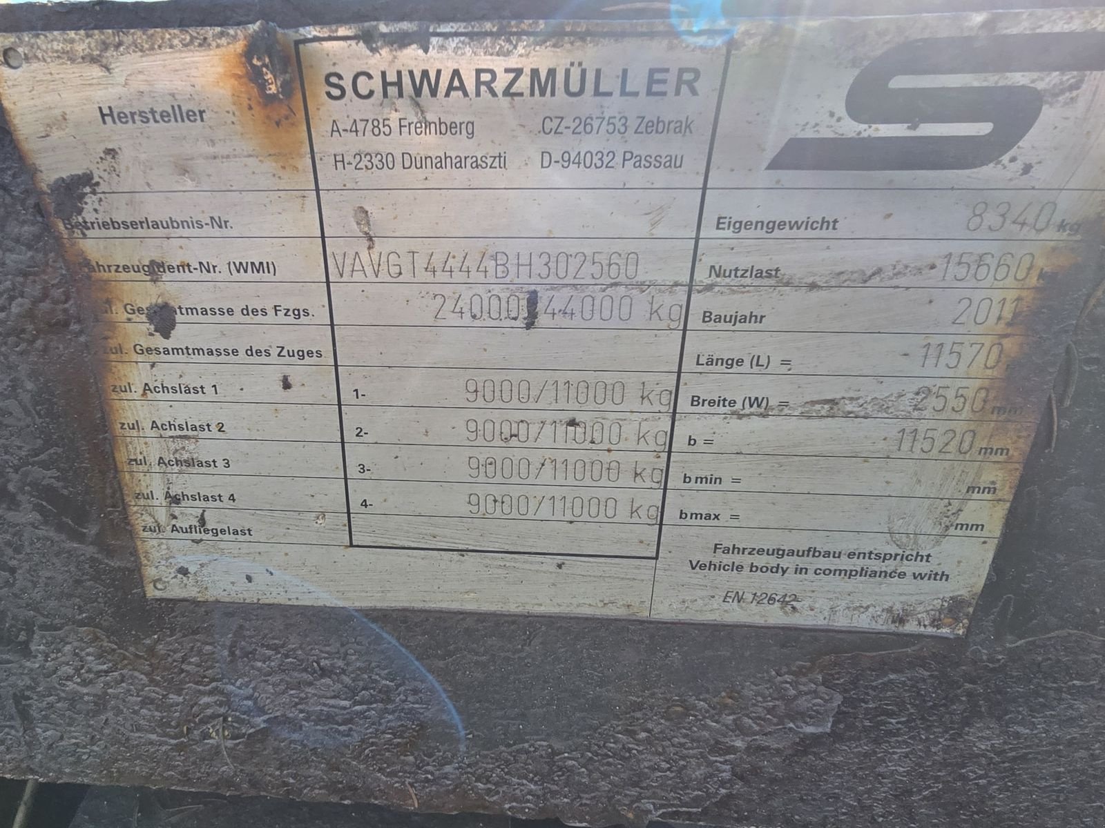 Tieflader от тип Schwarzmüller T4, Gebrauchtmaschine в Gabersdorf (Снимка 3)