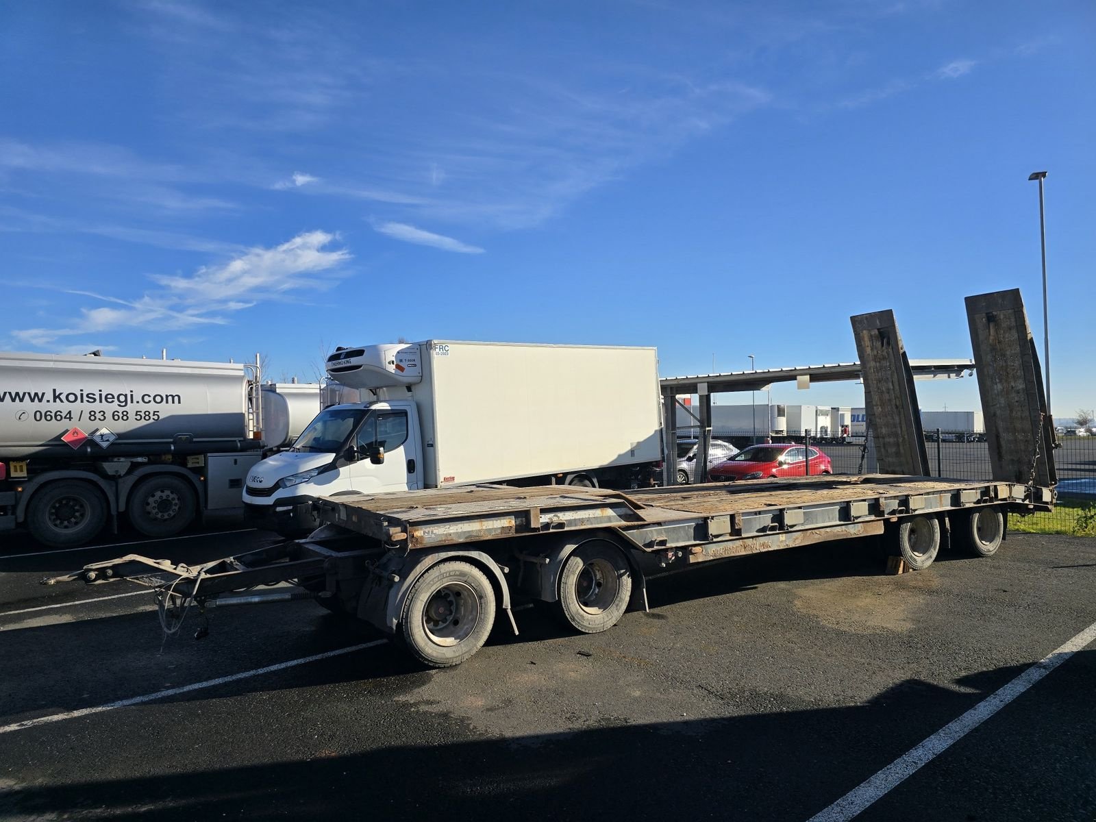 Tieflader от тип Schwarzmüller T4, Gebrauchtmaschine в Gabersdorf (Снимка 5)