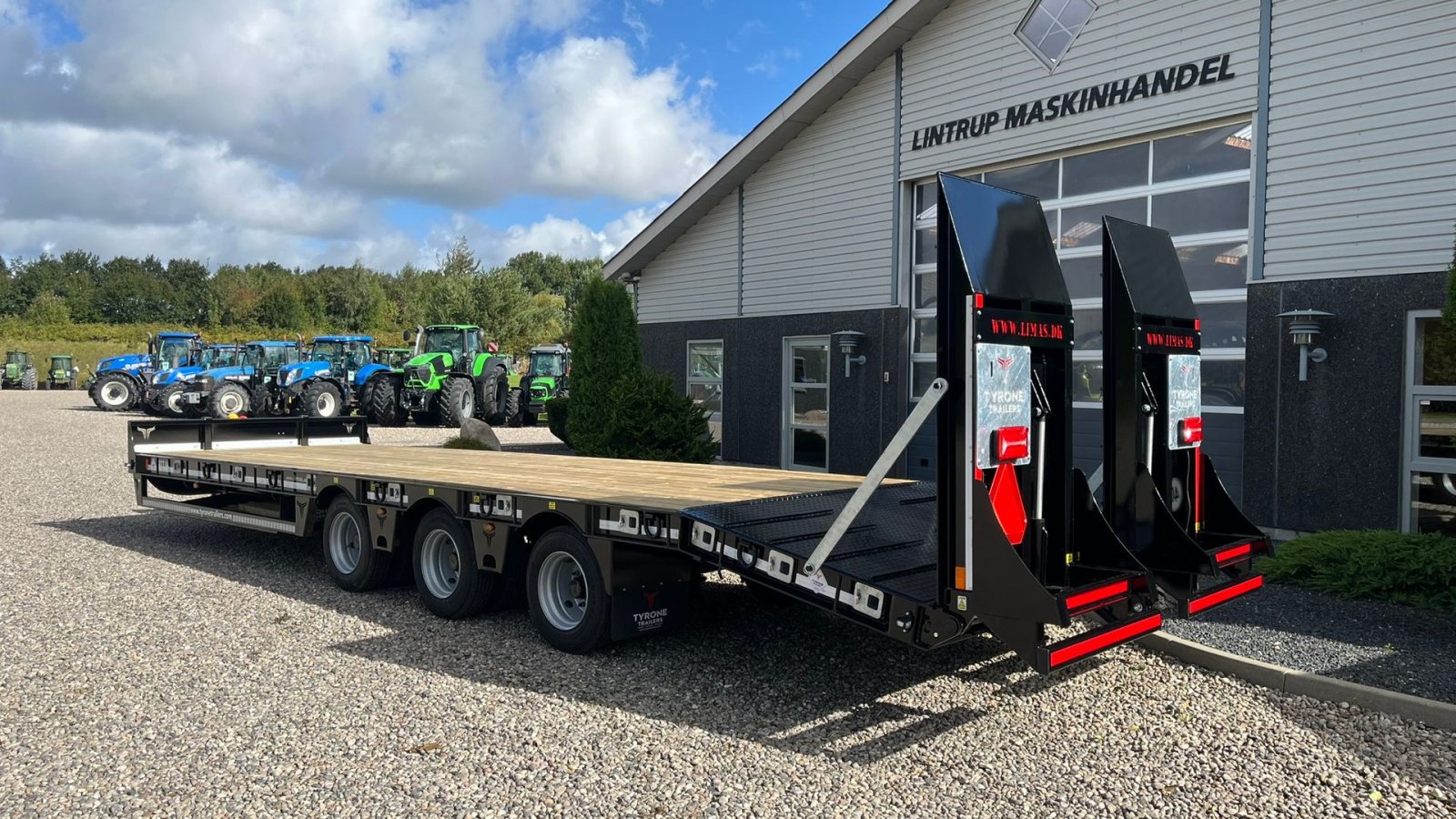 Tieflader tipa Sonstige 27TLL LANG MODEL med forbredningsudstyr samt kombi bremser, både luft og hydrauliske bremser. Affjedret træk og affjedret aksler. Med hydrauliske ramper og værktøjskasse, Gebrauchtmaschine u Lintrup (Slika 5)