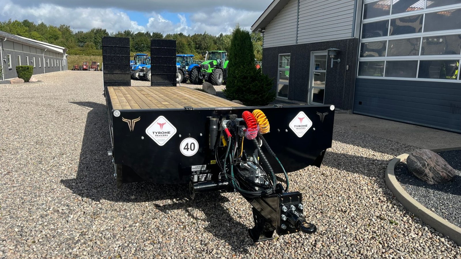 Tieflader tipa Sonstige 27TLL LANG MODEL med forbredningsudstyr samt kombi bremser, både luft og hydrauliske bremser. Affjedret træk og affjedret aksler. Med hydrauliske ramper og værktøjskasse, Gebrauchtmaschine u Lintrup (Slika 24)