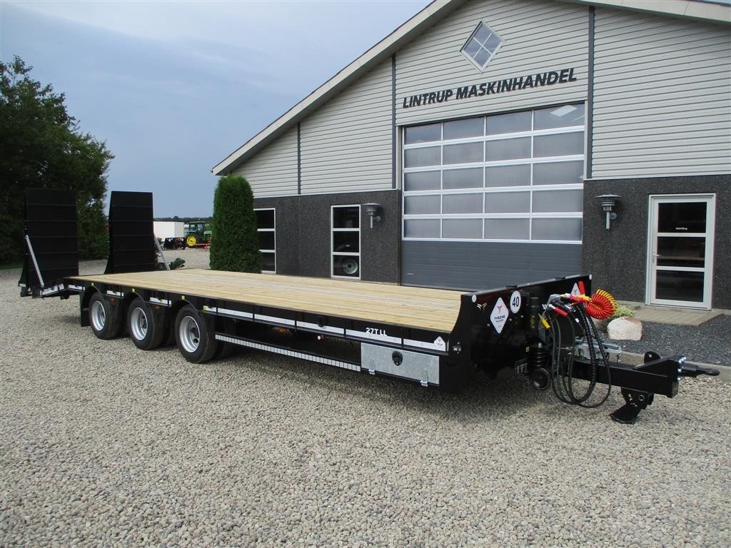 Tieflader tip Sonstige 27TLL LANG MODEL med kombi bremser, både luft og hydrauliske bremser. Affjedret træk og affjedret aksler. Med hydrauliske ramper og værktøjskasse, Gebrauchtmaschine in Lintrup (Poză 12)