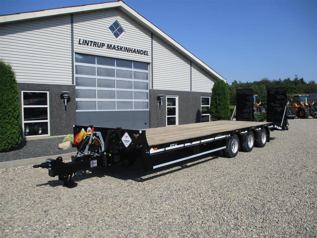 Tieflader tip Sonstige 27TLL LANG MODEL med kombi bremser, både luft og hydrauliske bremser. Affjedret træk og affjedret aksler. Med hydrauliske ramper og værktøjskasse, Gebrauchtmaschine in Lintrup (Poză 16)