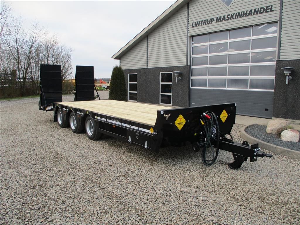 Tieflader typu Sonstige 27TLL med kombi bremser, både luft og hydrauliske bremser. Affjedret træk og affjedret aksler. Med hydrauliske ramper og værktøjskasse, Gebrauchtmaschine v Lintrup (Obrázek 13)