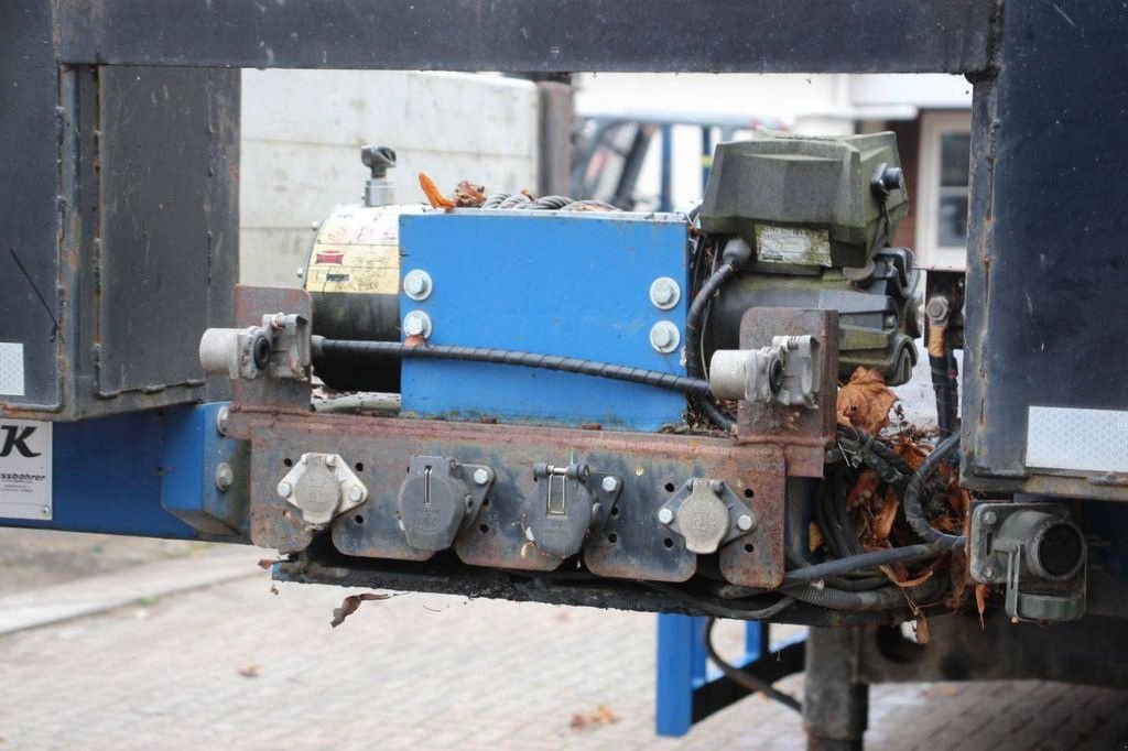 Tieflader типа Sonstige K&auml;ssbohrer LB3e, Gebrauchtmaschine в Antwerpen (Фотография 10)