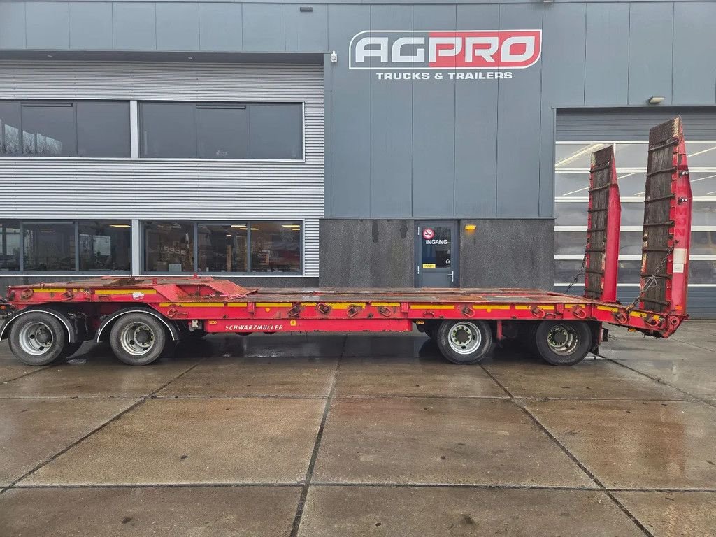 Tieflader des Typs Sonstige SCHWARZMUELLER 4 as bladgeveerd APK, Gebrauchtmaschine in Emmeloord (Bild 1)