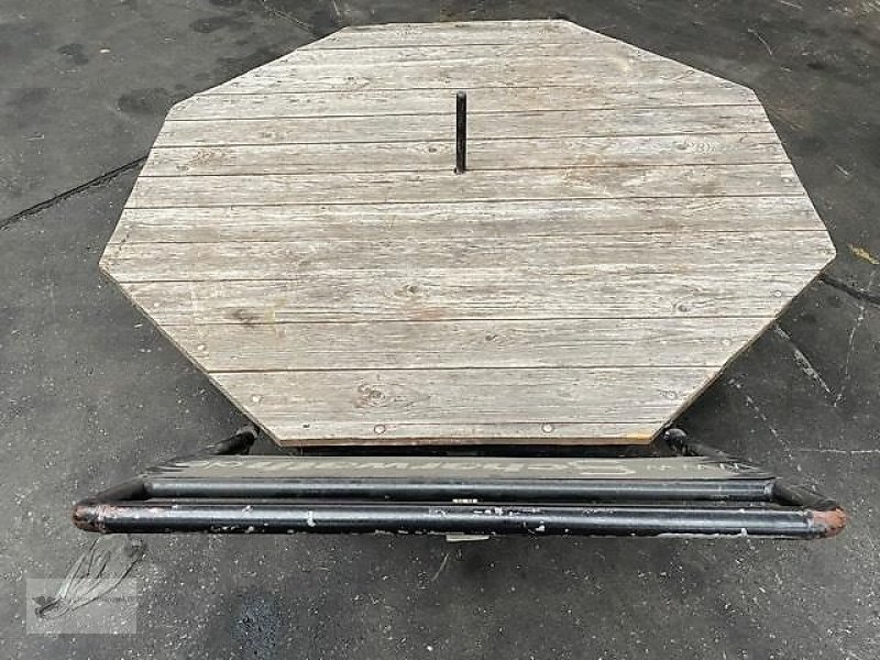 Tieflader des Typs Sonstige Stallwagen Heu-Rundballen Plattformwagen Scharwath-Metallwaren, Gebrauchtmaschine in Gevelsberg (Bild 3)