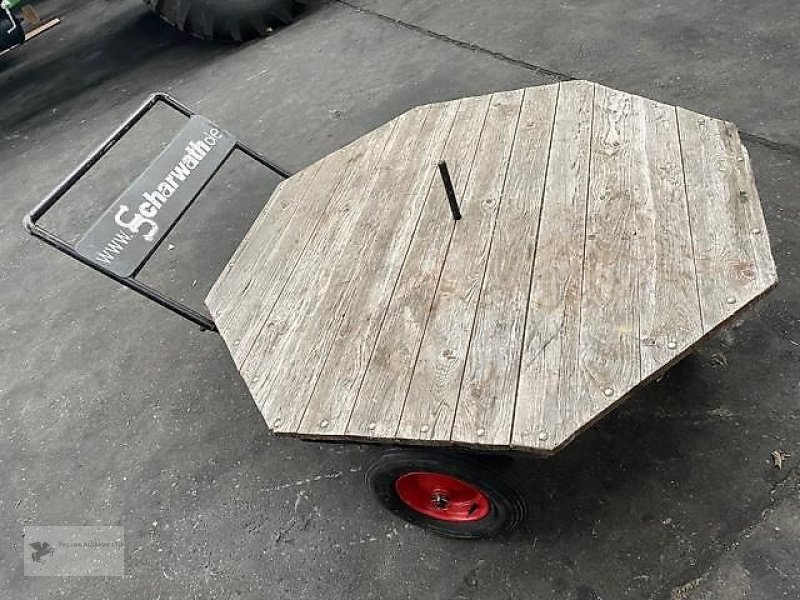 Tieflader типа Sonstige Stallwagen Heu-Rundballen Plattformwagen Scharwath-Metallwaren, Gebrauchtmaschine в Gevelsberg (Фотография 1)