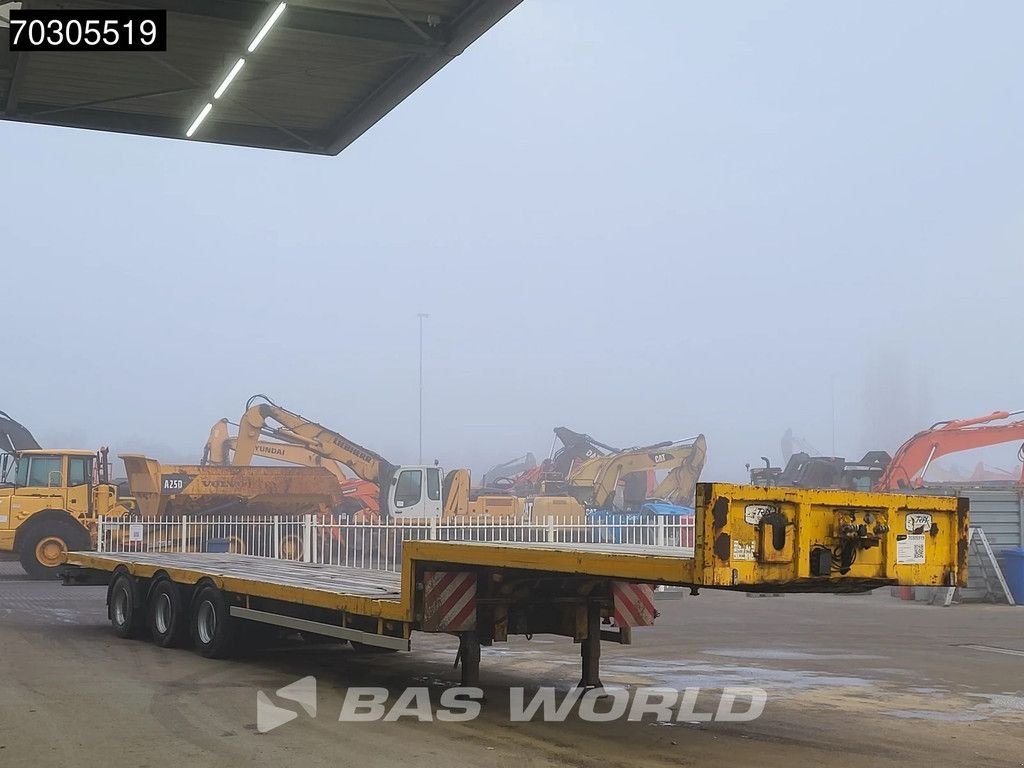 Tieflader typu Sonstige Trax S383SRP Extendable, Gebrauchtmaschine v Veghel (Obrázek 9)