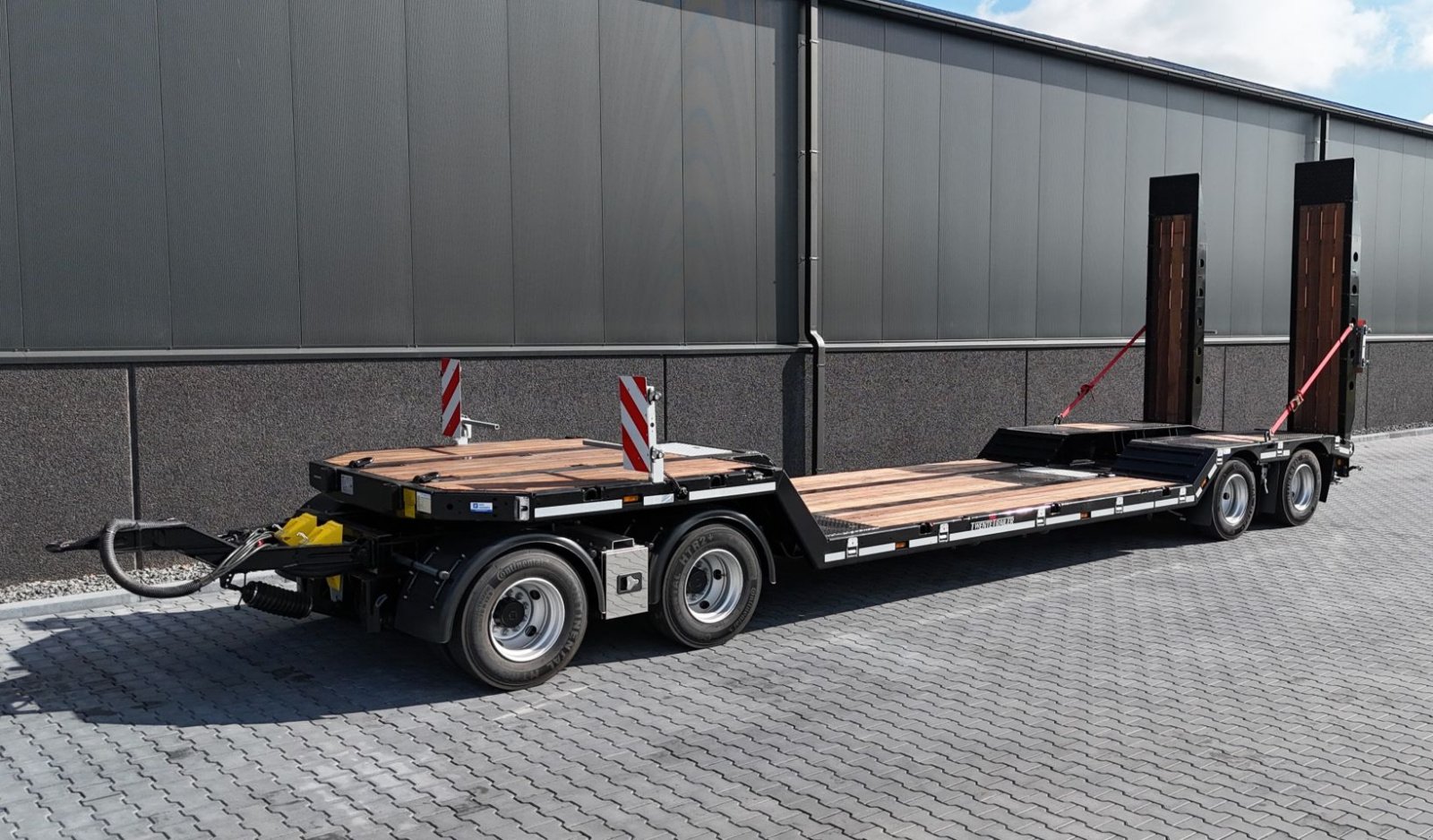 Tieflader des Typs Sonstige Twente Trailer Kuip Dieplader, Neumaschine in Geesteren (Bild 2)