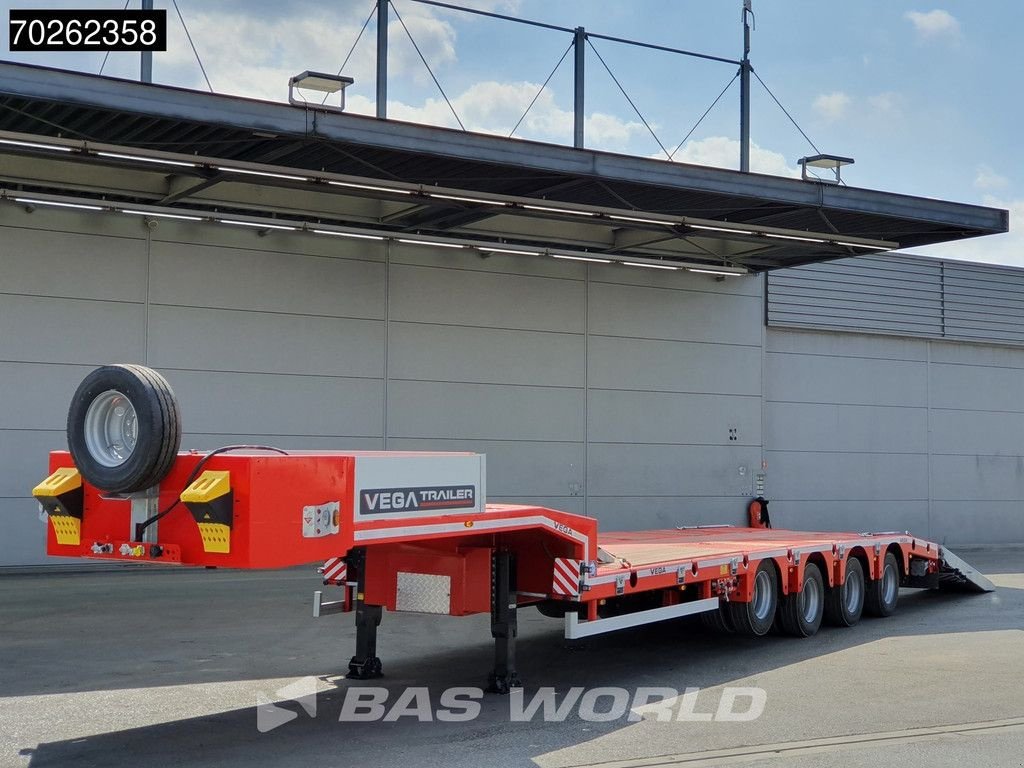 Tieflader des Typs Sonstige Vega STANDARD LOWBED 2 axles Lift + 2xLenkachse Hydraulic Ramps, Neumaschine in Veghel (Bild 9)