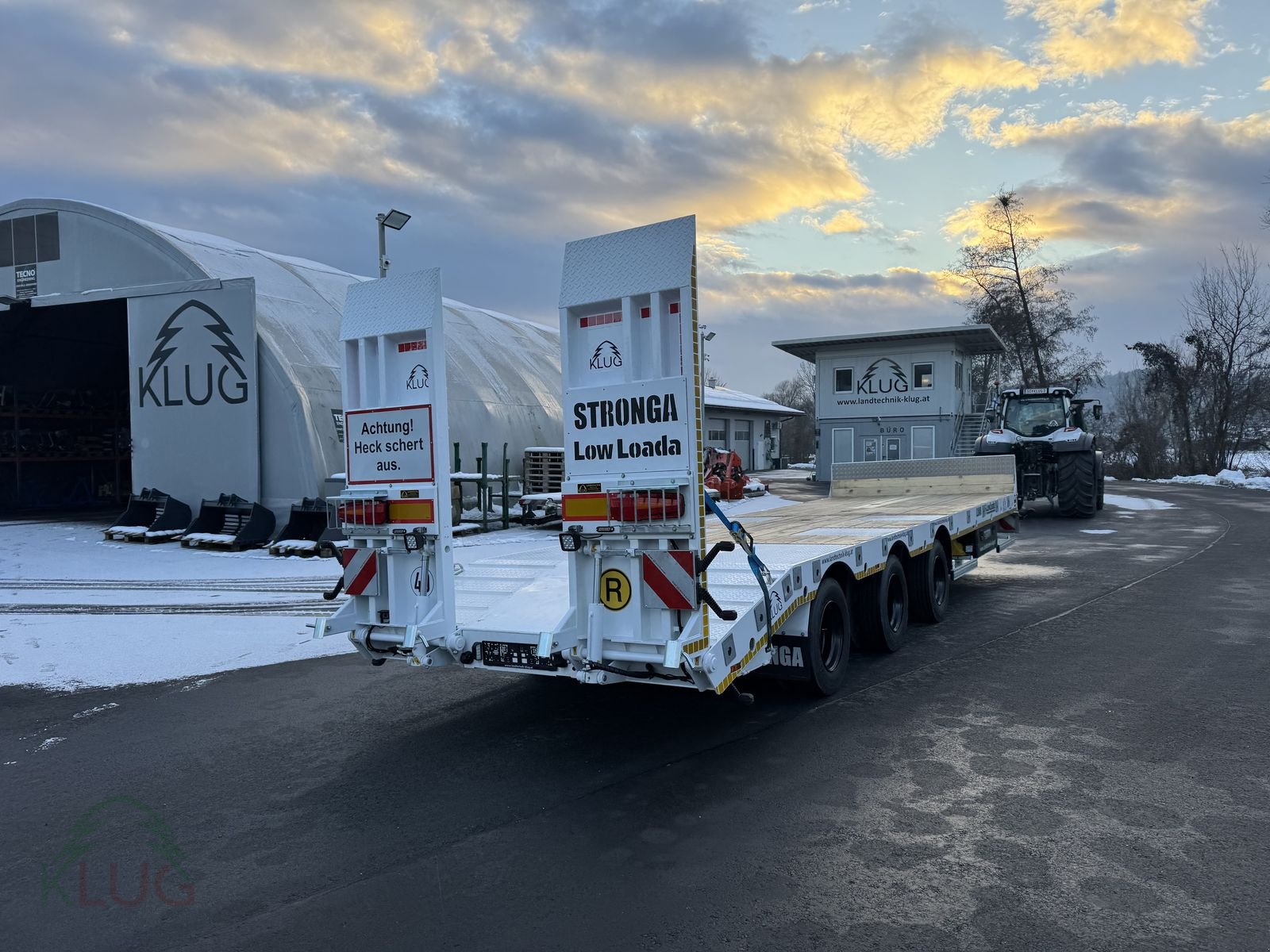 Tieflader za tip Stronga LL800 LowLoada Tridem, Neumaschine u Pirching am Traubenberg (Slika 30)