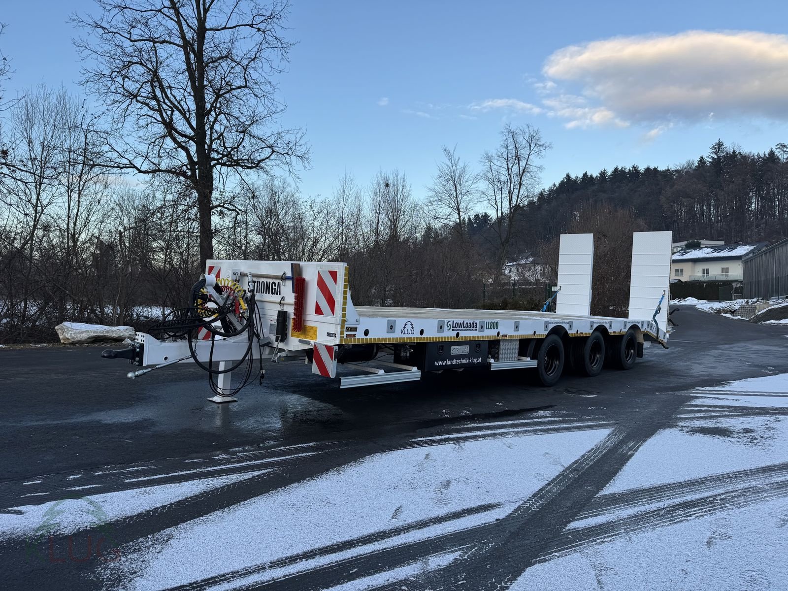 Tieflader za tip Stronga LL800 LowLoada Tridem, Neumaschine u Pirching am Traubenberg (Slika 23)