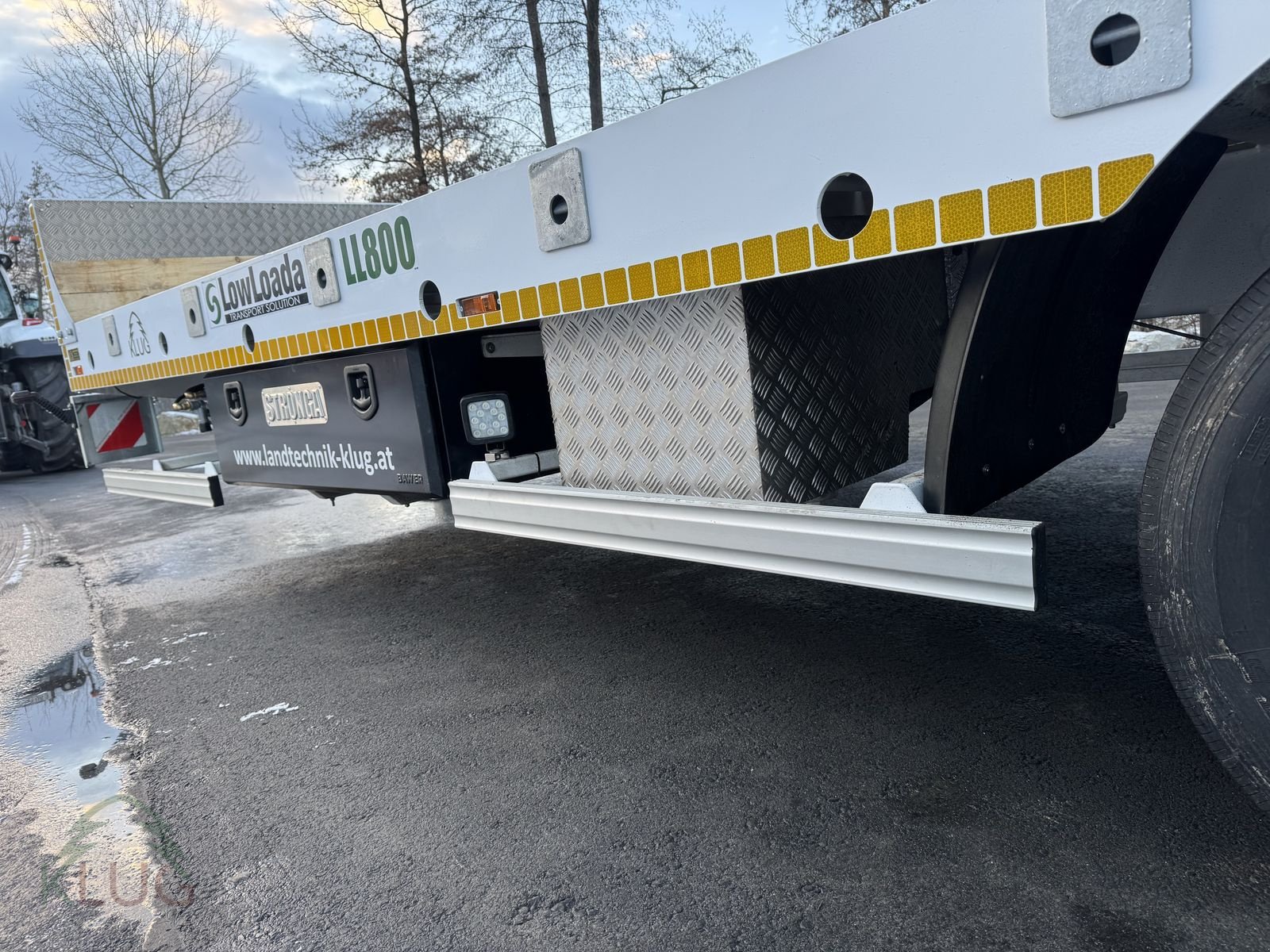 Tieflader za tip Stronga LL800 LowLoada Tridem, Neumaschine u Pirching am Traubenberg (Slika 7)