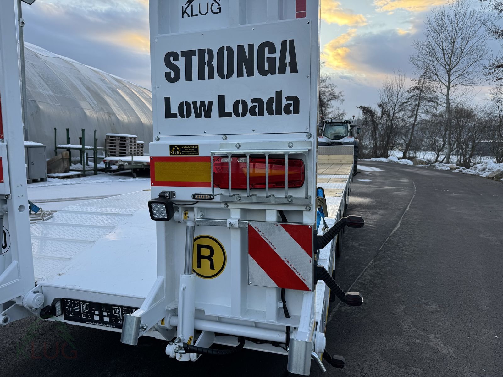 Tieflader za tip Stronga LL800 LowLoada Tridem, Neumaschine u Pirching am Traubenberg (Slika 12)