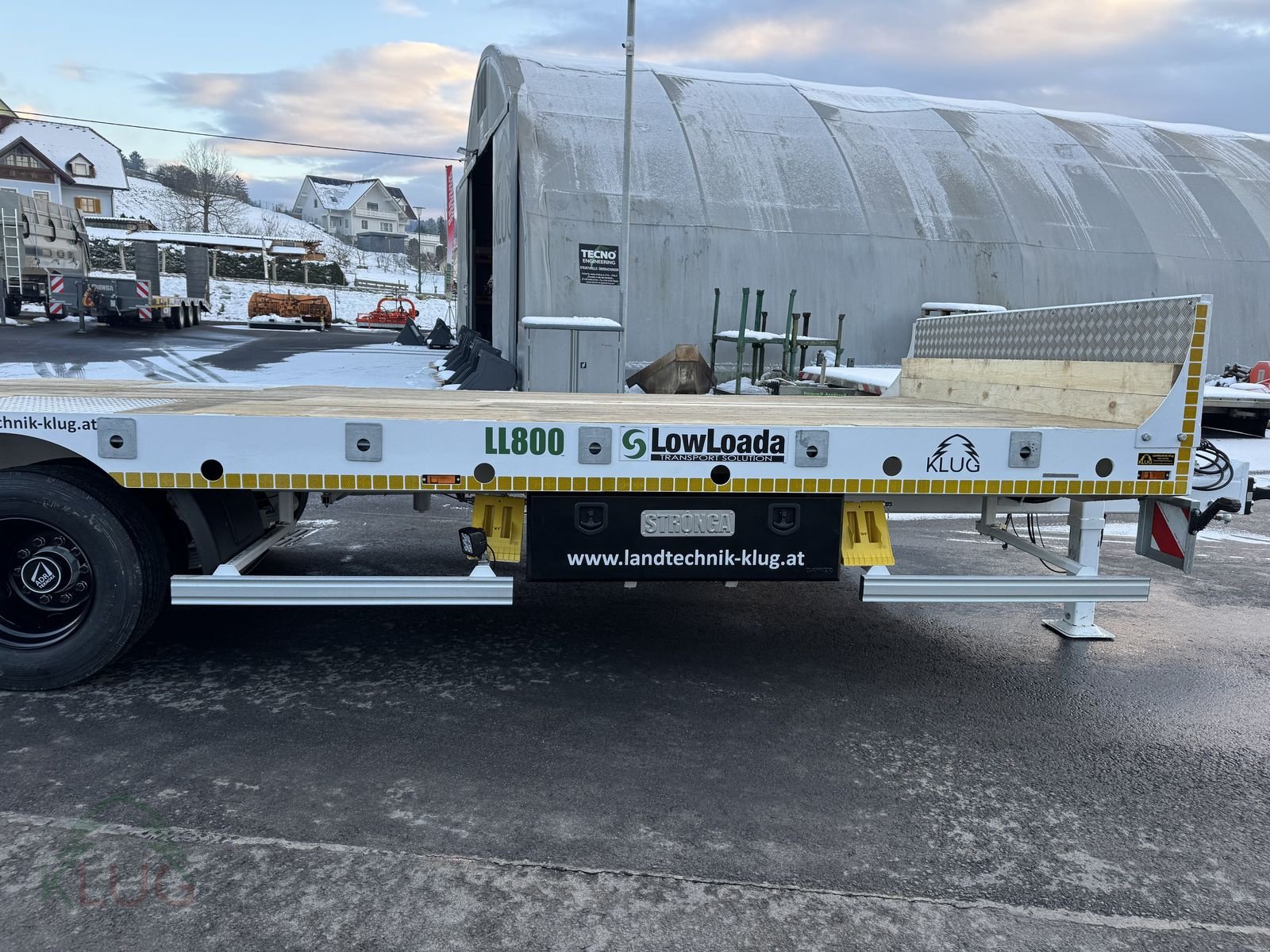 Tieflader za tip Stronga LL800 LowLoada Tridem, Neumaschine u Pirching am Traubenberg (Slika 17)