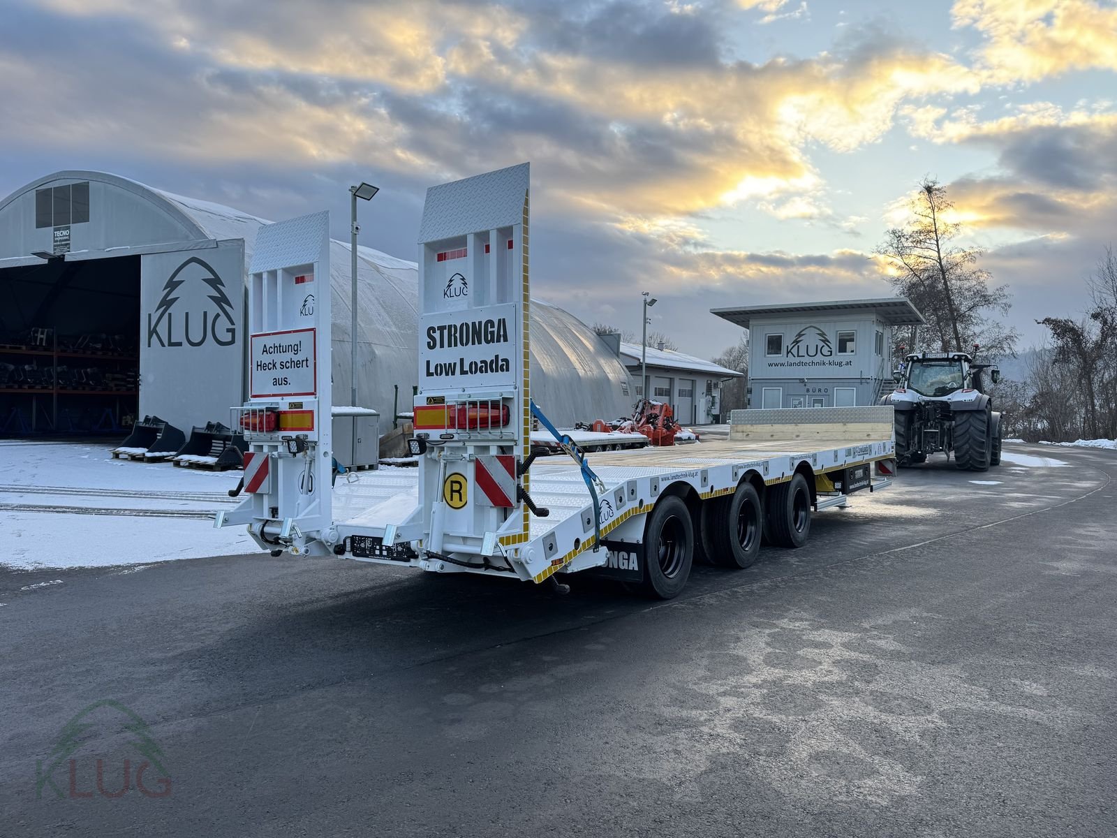Tieflader za tip Stronga LL800 LowLoada Tridem, Neumaschine u Pirching am Traubenberg (Slika 31)