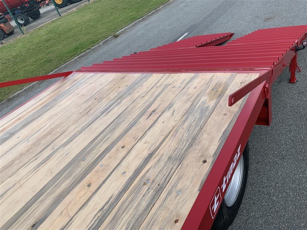 Tieflader des Typs Tinaz 12 tons maskintrailer med hydrauliske bredde ramper, Gebrauchtmaschine in Ringe (Bild 22)