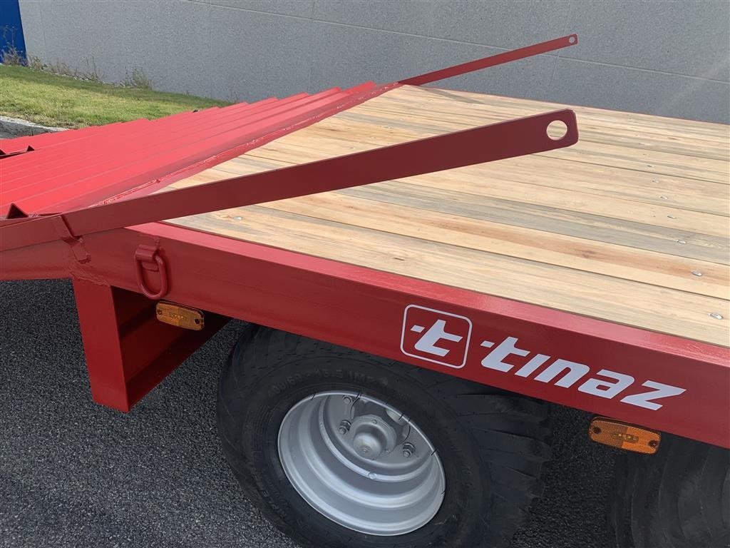 Tieflader des Typs Tinaz 12 tons maskintrailer med hydrauliske bredde ramper, Gebrauchtmaschine in Ringe (Bild 18)