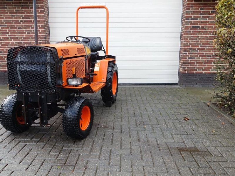 Traktor des Typs Agria 4900, Gebrauchtmaschine in IJsselmuiden (Bild 1)