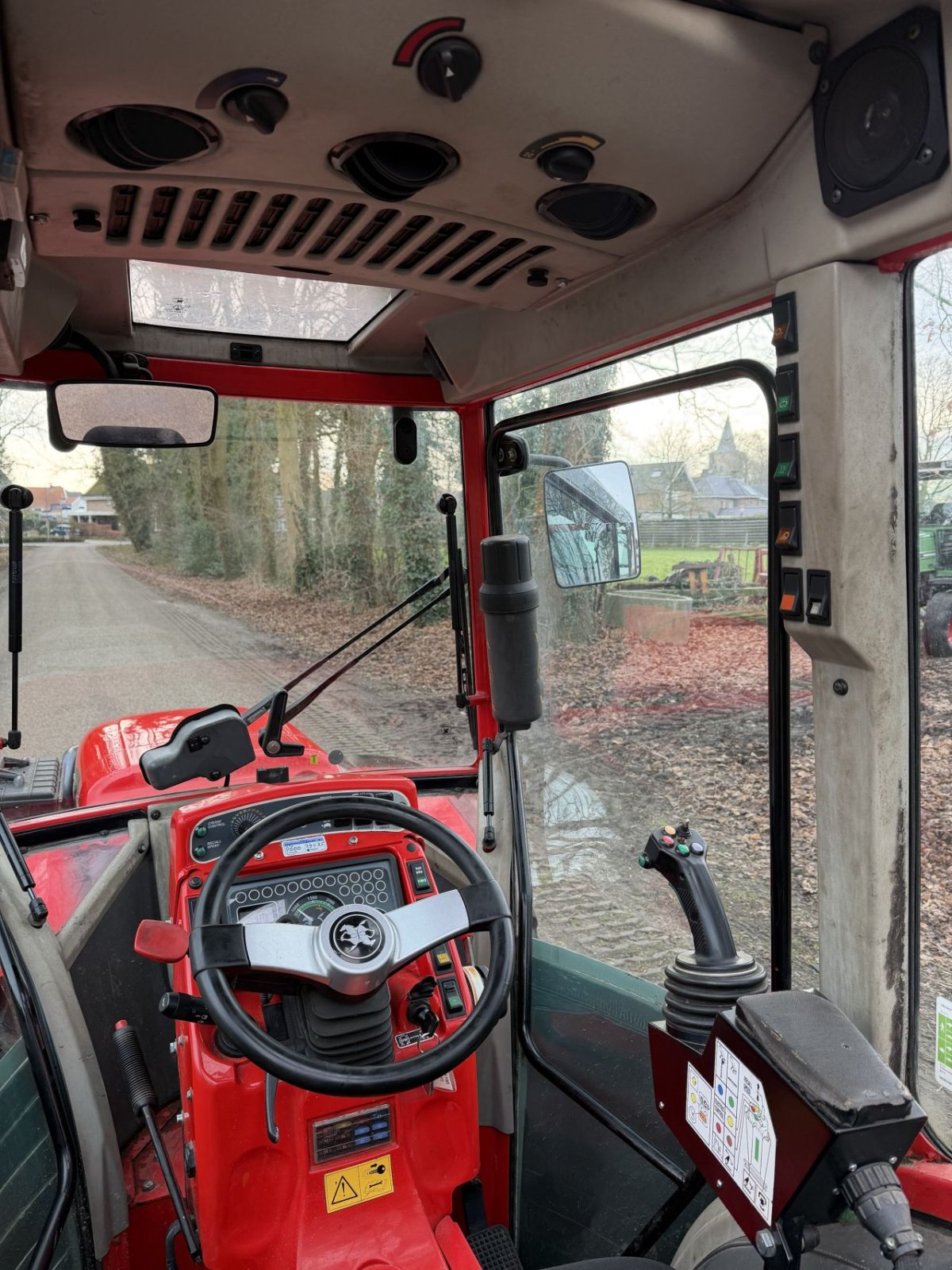 Traktor типа Antonio Carraro SRH 9800 Infinity, Gebrauchtmaschine в Rossum (Фотография 7)