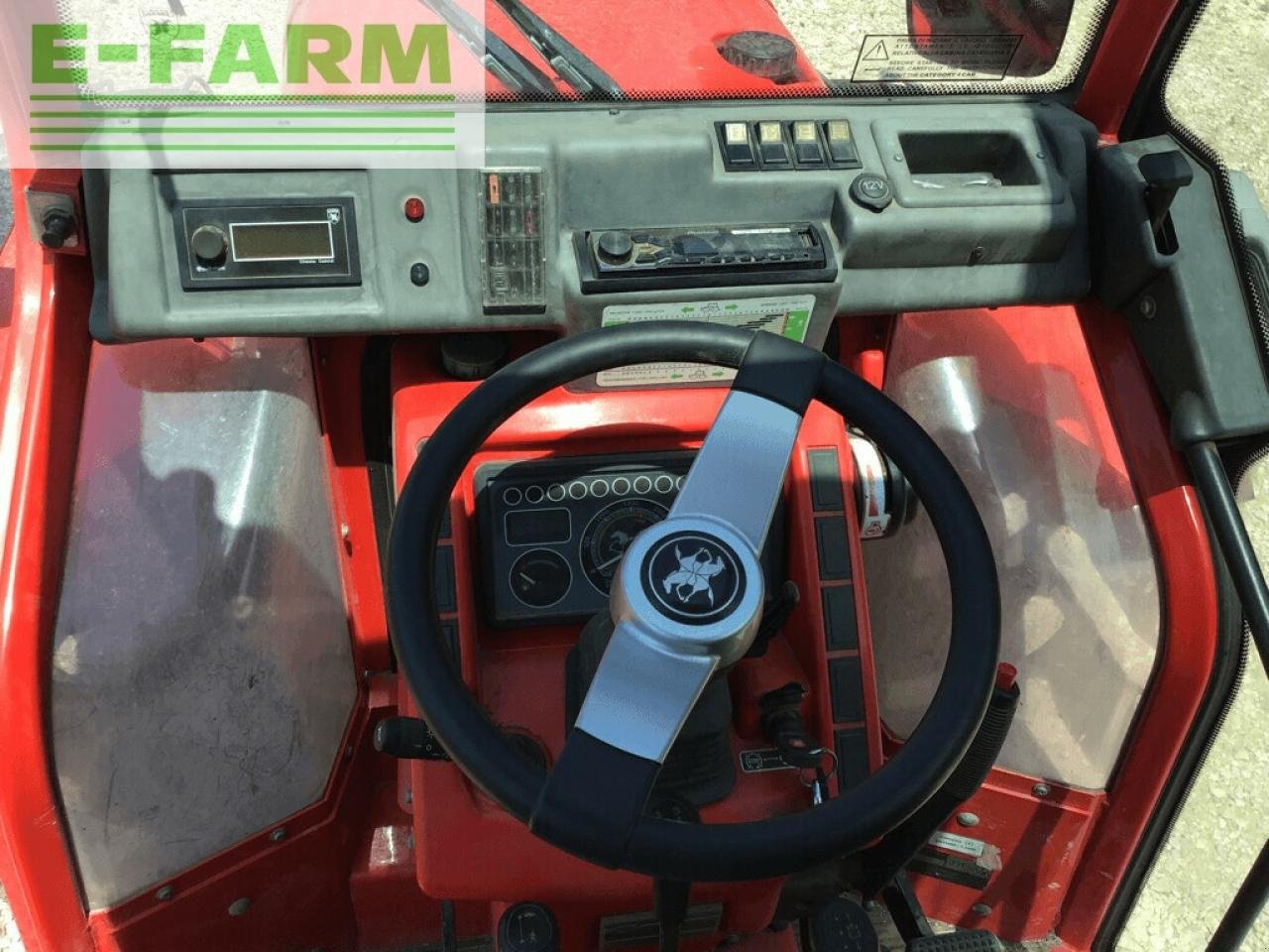 Traktor des Typs Antonio Carraro tgf 7800 s, Gebrauchtmaschine in ST ANDIOL (Bild 9)