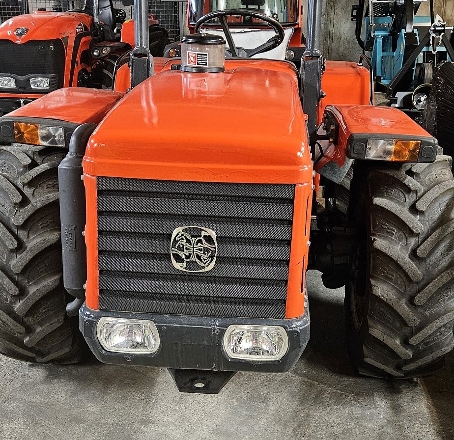 Traktor typu Antonio Carraro Tigrone 7700, Gebrauchtmaschine v Schorndorf-Miedelsbach (Obrázek 1)