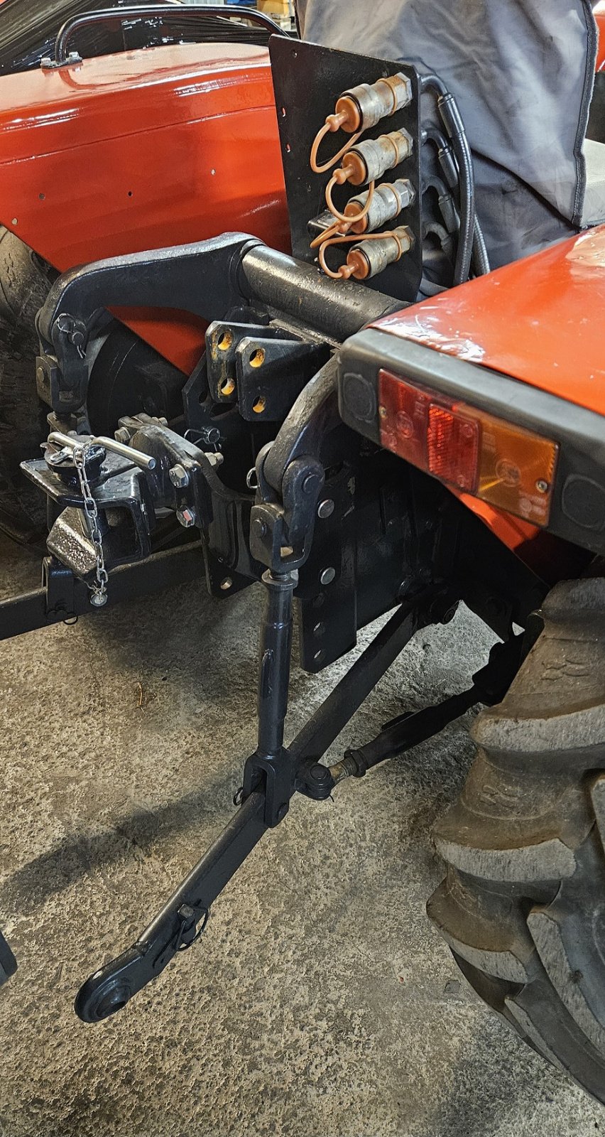 Traktor typu Antonio Carraro Tigrone 7700, Gebrauchtmaschine v Schorndorf-Miedelsbach (Obrázek 2)