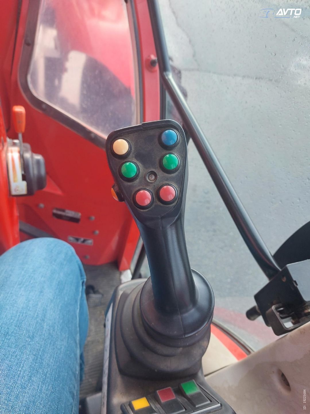 Traktor des Typs Antonio Carraro TRH 9800, Gebrauchtmaschine in Naklo (Bild 7)