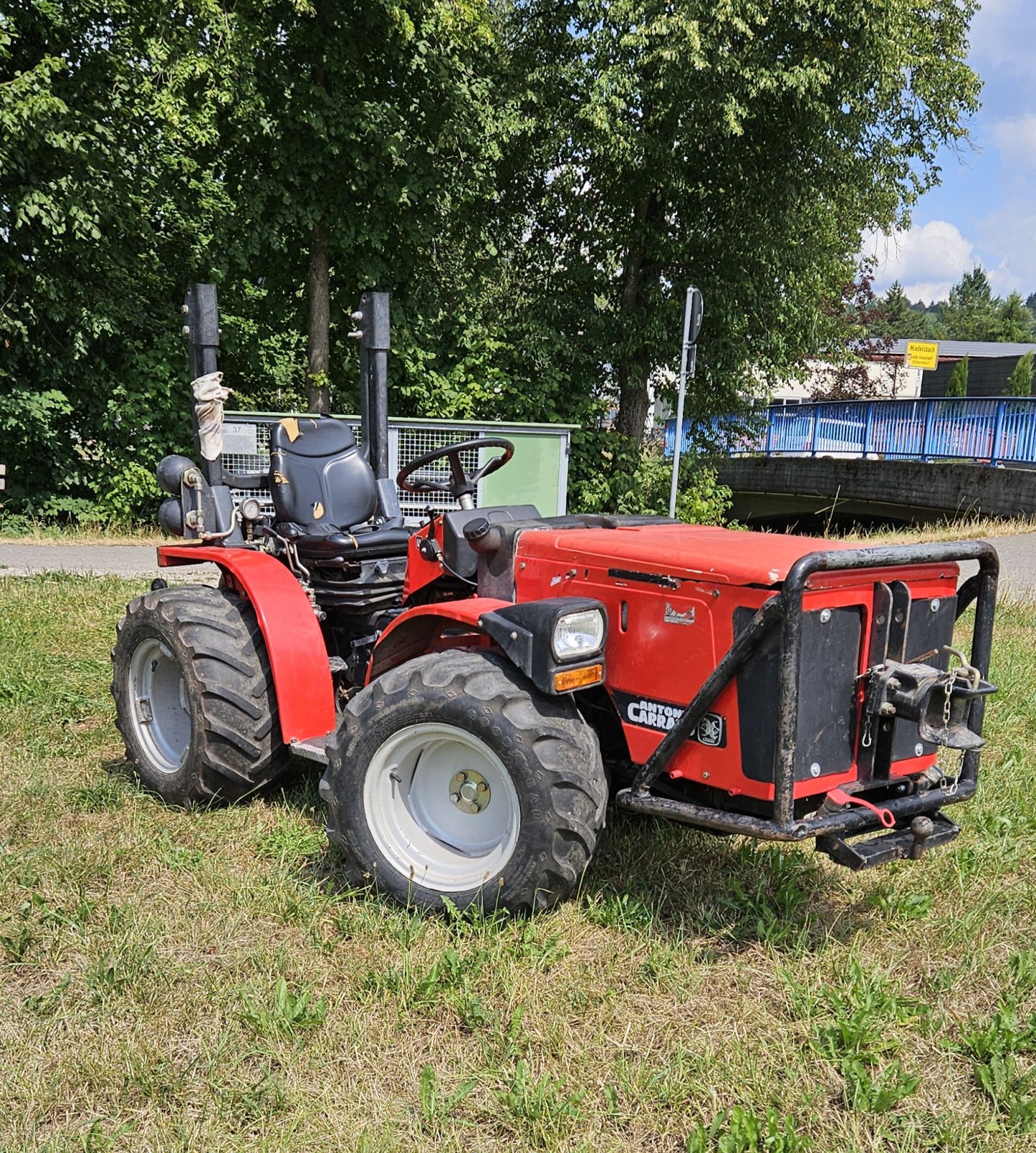 Traktor типа Antonio Carraro TTR 4400, Gebrauchtmaschine в Schorndorf-Miedelsbach (Фотография 5)