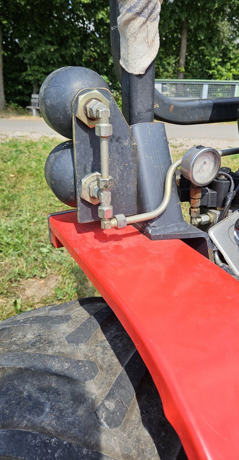 Traktor типа Antonio Carraro TTR 4400, Gebrauchtmaschine в Schorndorf-Miedelsbach (Фотография 8)