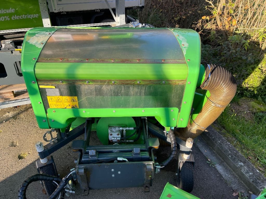 Traktor of the type Avant Avant tecno, Gebrauchtmaschine in Noerdange (Picture 2)