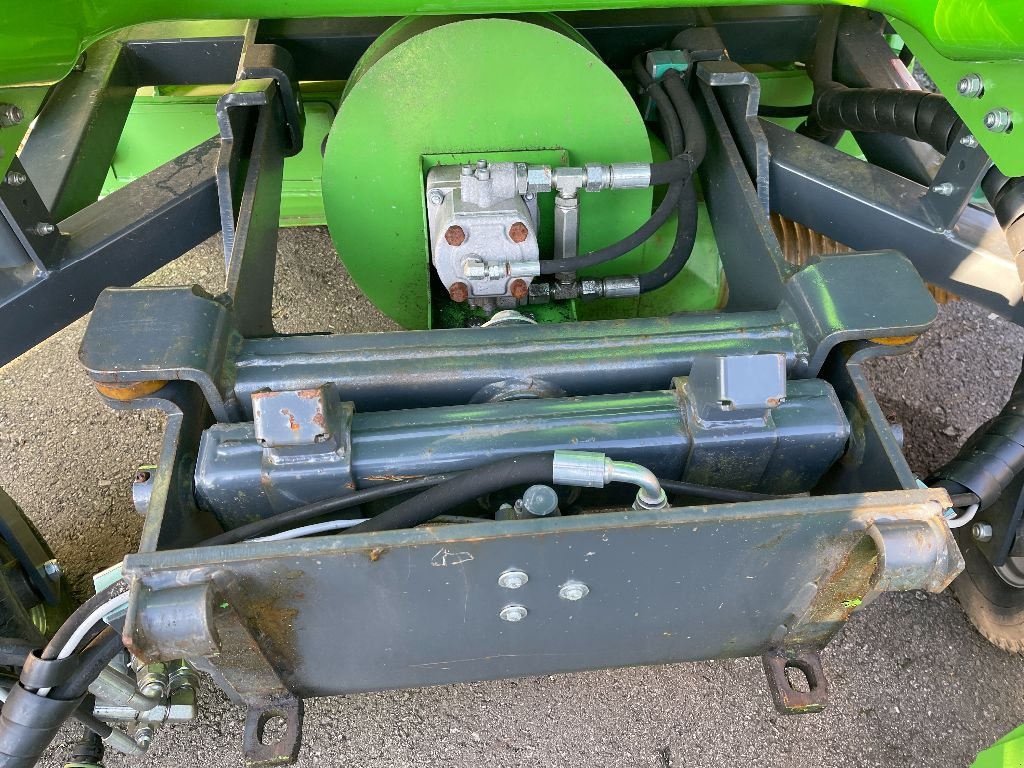 Traktor of the type Avant Avant tecno, Gebrauchtmaschine in Noerdange (Picture 7)