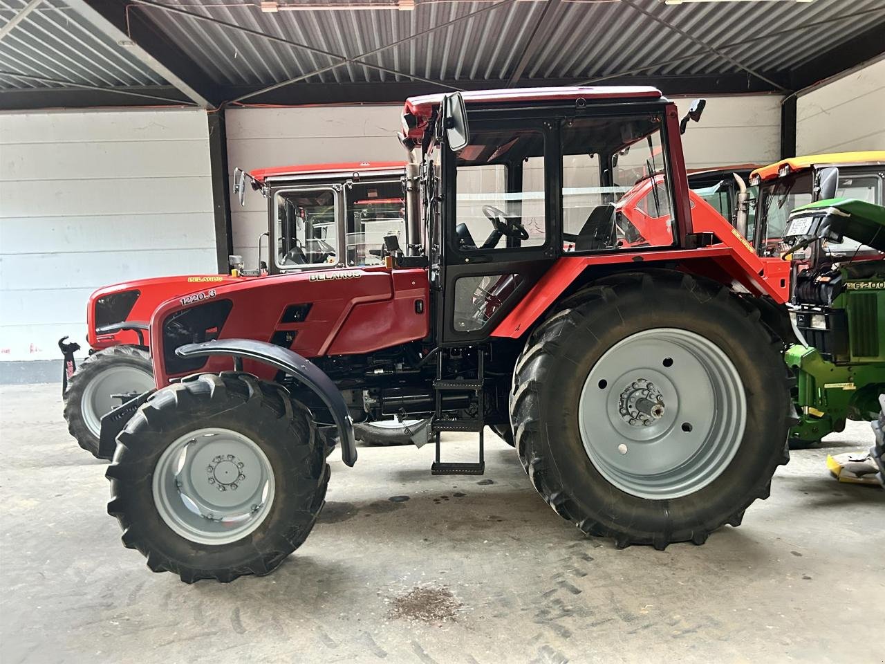 Traktor Türe ait Belarus 1220.3, Gebrauchtmaschine içinde Niederkirchen (resim 3)